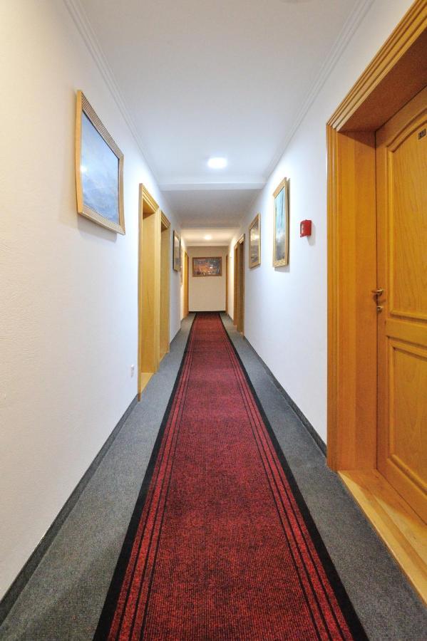 Hotel Lav Neum Exterior photo