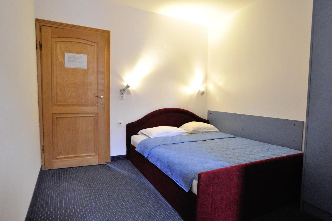 Hotel Lav Neum Exterior photo