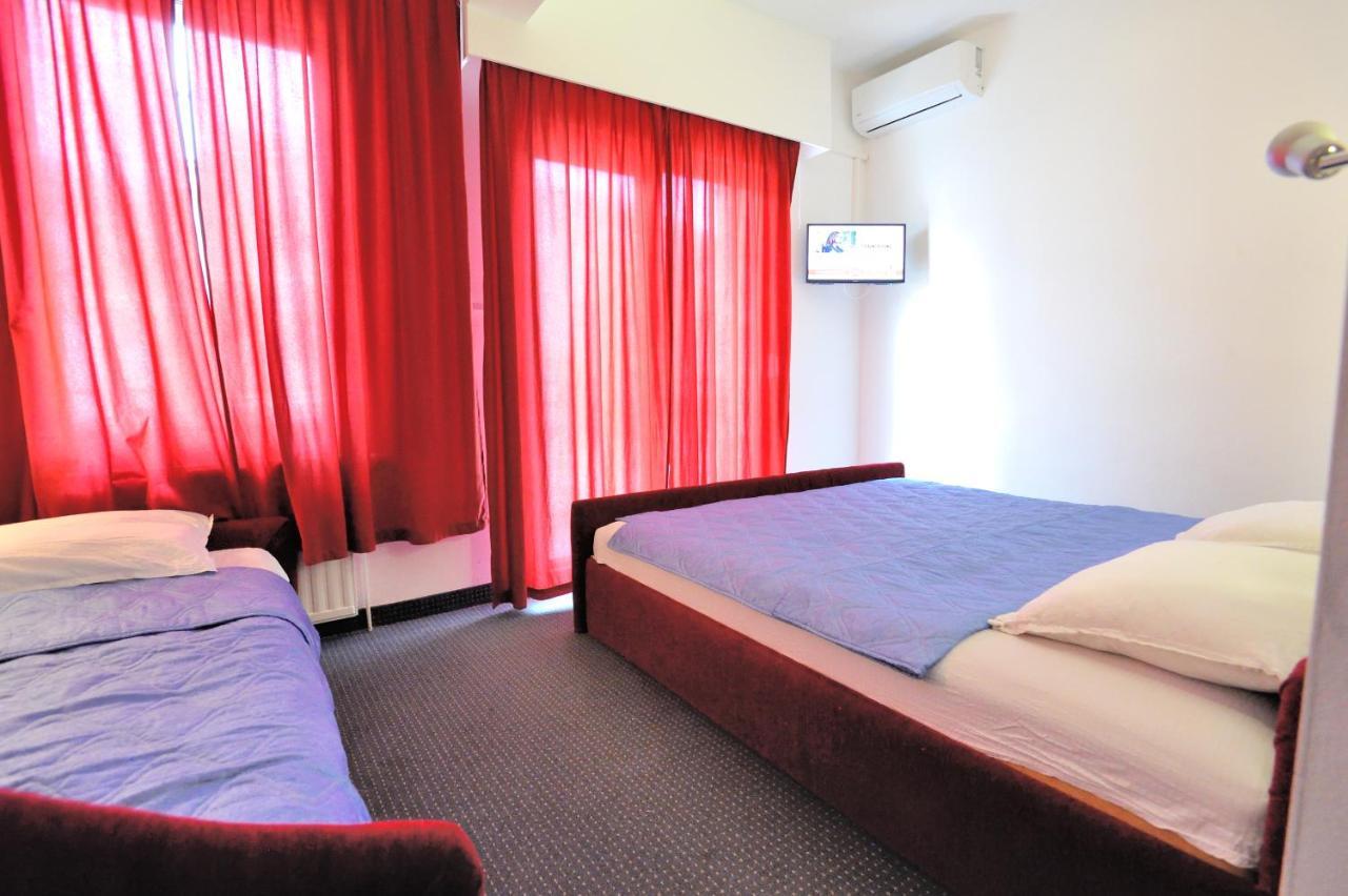 Hotel Lav Neum Exterior photo