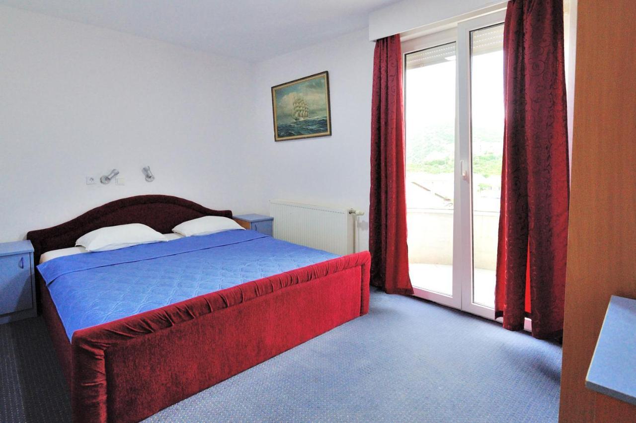 Hotel Lav Neum Exterior photo