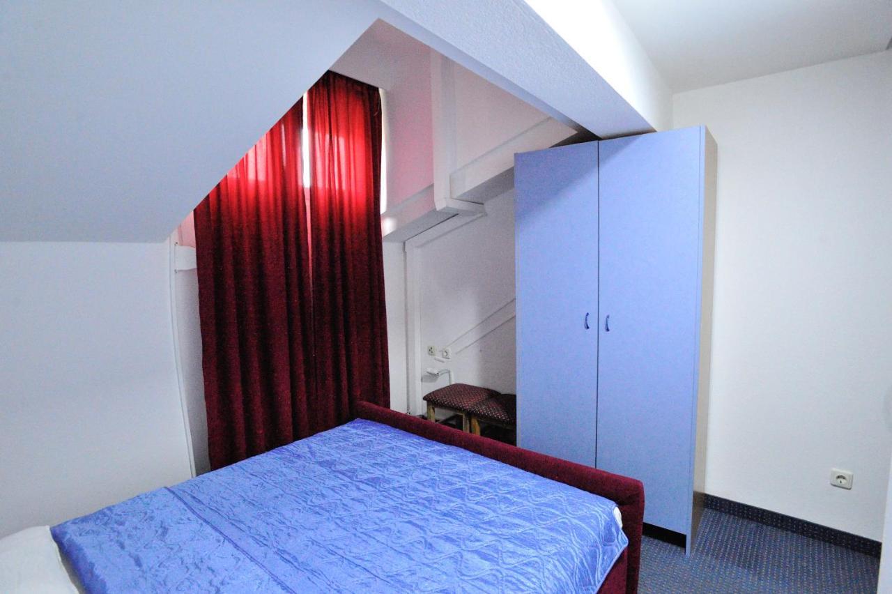 Hotel Lav Neum Exterior photo