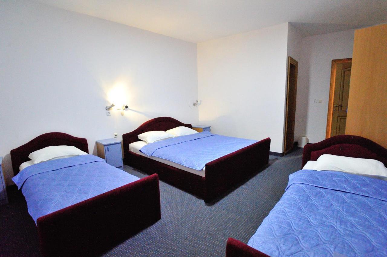 Hotel Lav Neum Exterior photo