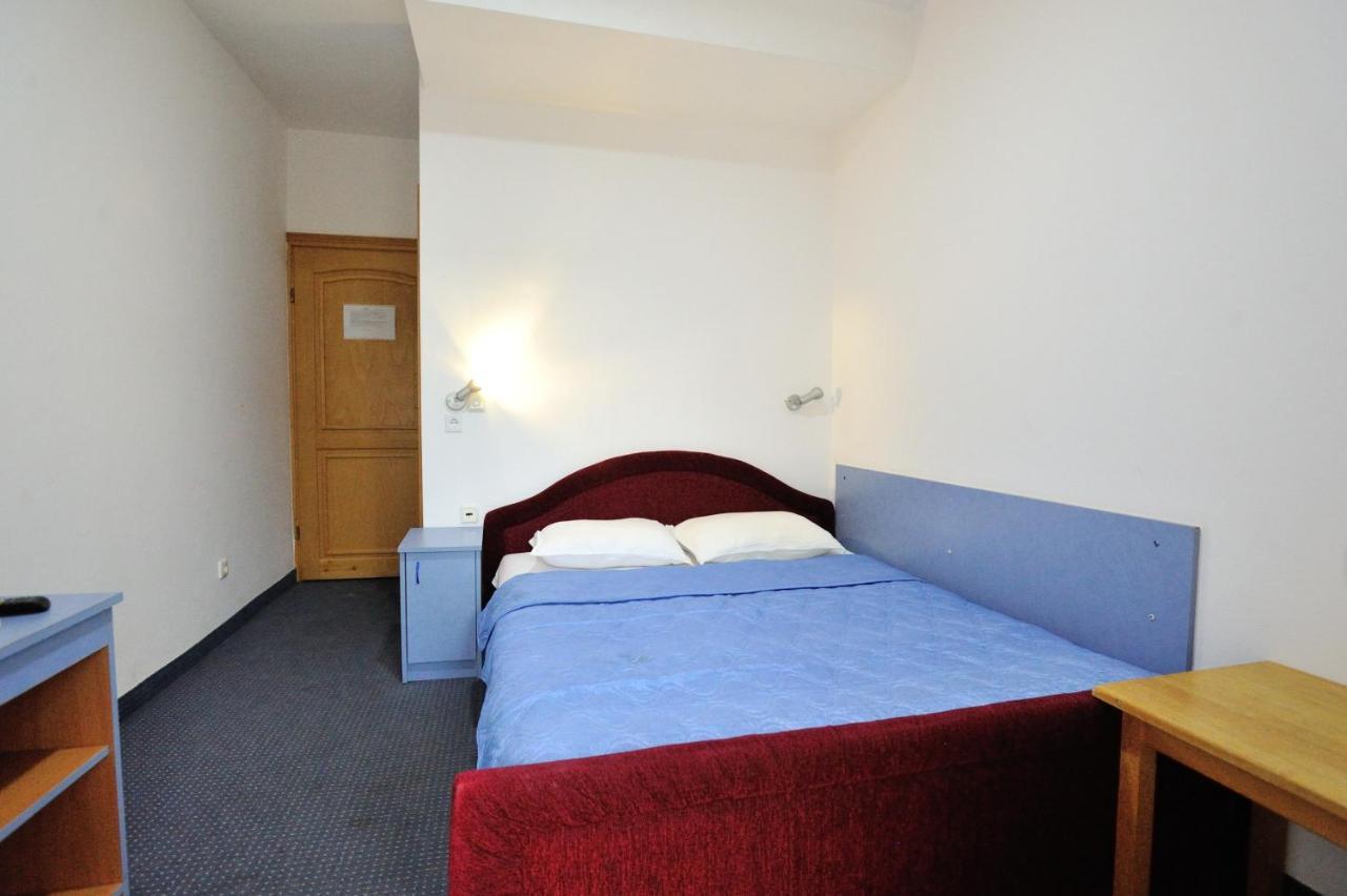 Hotel Lav Neum Exterior photo