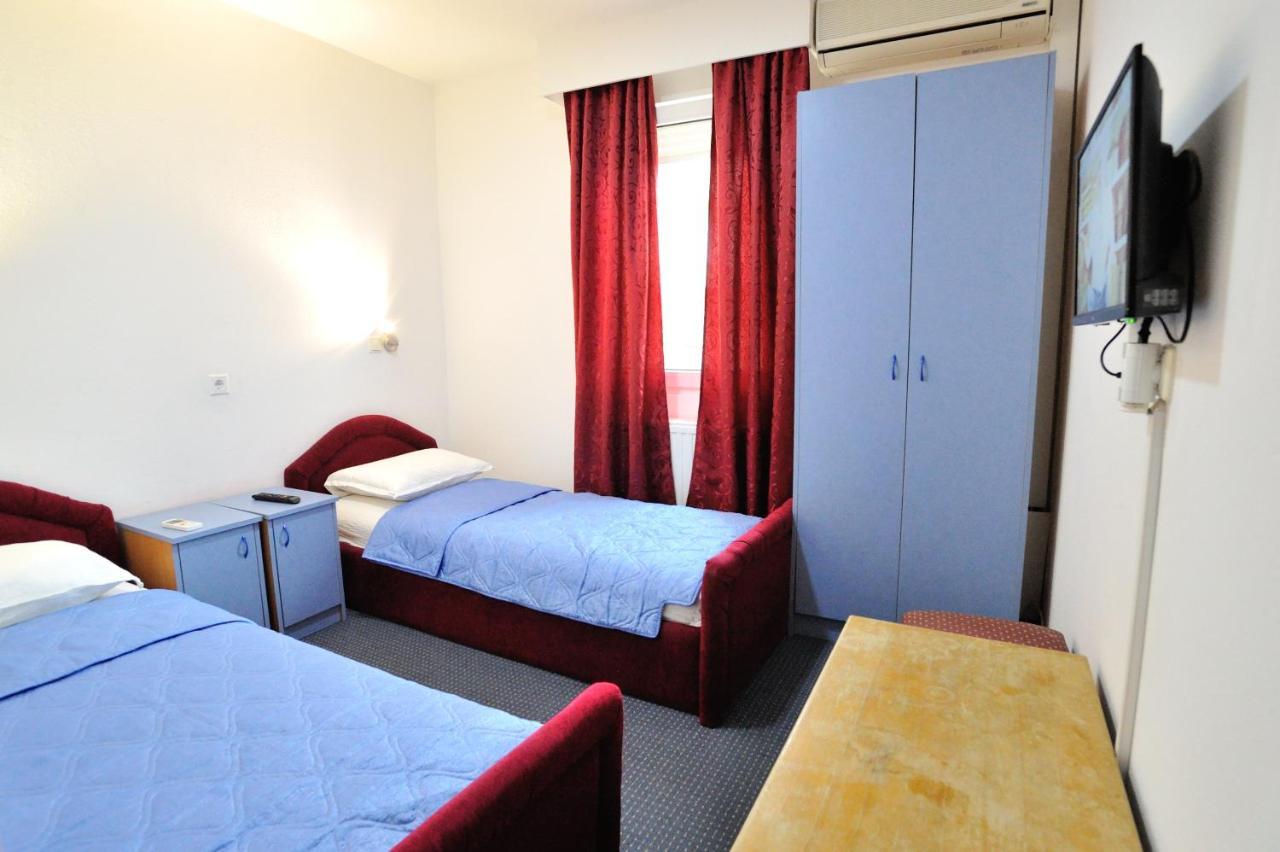 Hotel Lav Neum Exterior photo