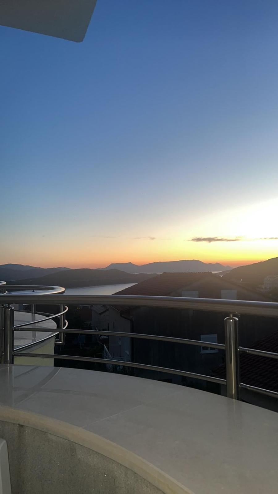 Hotel Lav Neum Exterior photo